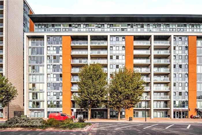 2 Bedroom Flat To Rent In Adriatic Apartments, Western Gateway, Royal Docks, London, E16