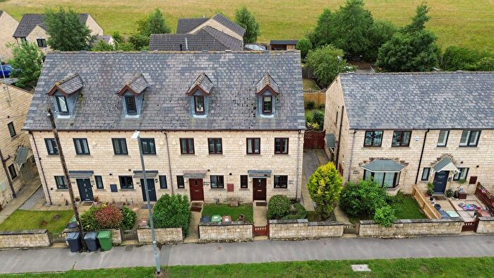 3 Bedroom End Of Terrace House For Sale In Great North Road, LS25