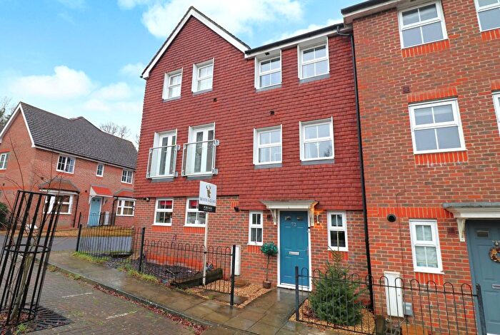 3 Bedroom Town House For Sale In Mescott Meadows, Hedge End, SO30