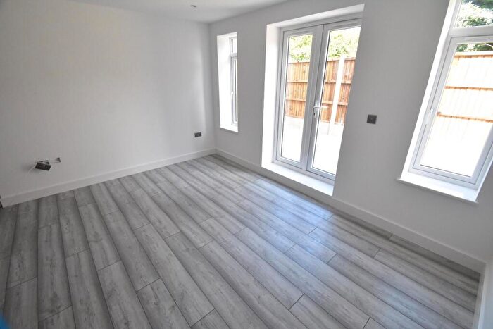 2 Bedroom Semi-Detached House For Sale In Blockers Court, Kingham Way, Luton, Bedfordshire, LU2