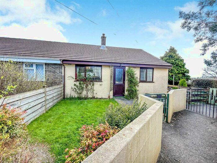 2 Bedroom Bungalow For Sale In Tresmeer, Launceston, PL15