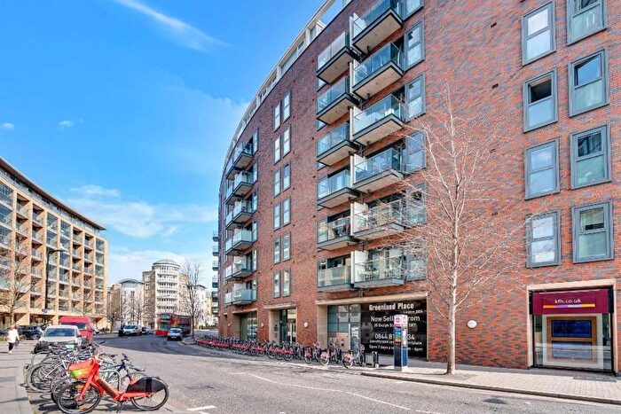 2 Bedroom Flat To Rent In Surrey Quays Road, London, SE16