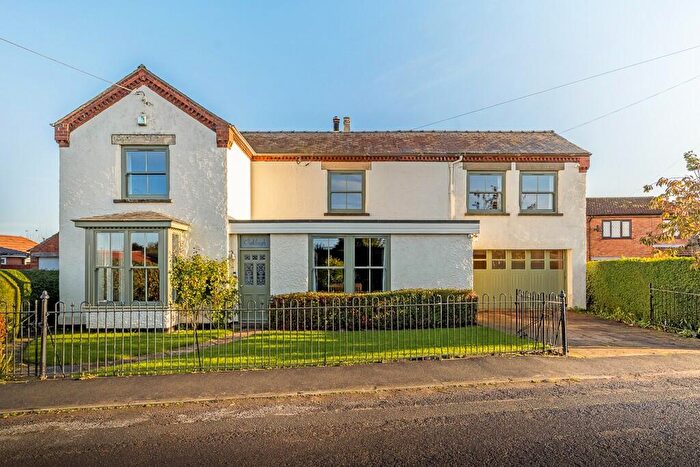 4 Bedroom Detached House For Sale In Tarry Hill, Swineshead, PE20