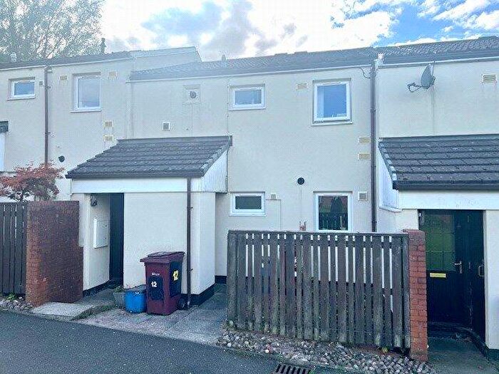 1 Bedroom Flat For Sale In Whitegate Gardens, Padiham, Burnley, Lancashire, BB12