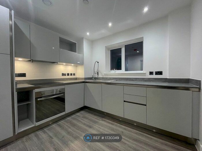 2 Bedroom Flat To Rent In Hurst Street, Liverpool, L1