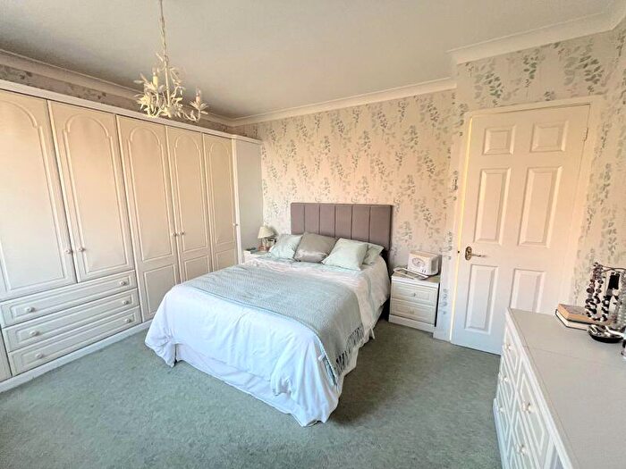 4 Bedroom Detached House For Sale In Bushey Close, Streetly, Sutton Coldfield, B74