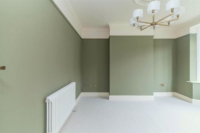 5 Bedroom Semi-Detached House For Sale In Rokeby Drive, Kenton, Newcastle Upon Tyne, NE3