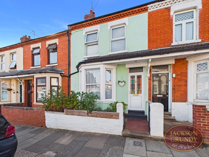 3 Bedroom House For Sale In Cecil Road, Northampton, NN2