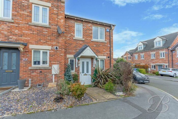 2 Bedroom End Of Terrace House For Sale In Padstow Close, Mansfield, NG18