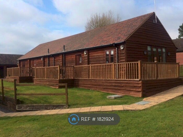 1 Bedroom Semi-Detached House To Rent In Hillcrest Farm Pratts Lane, Mappleborough Green, Studley, B80