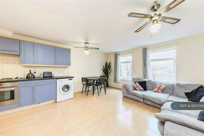 2 Bedroom Flat To Rent In Latvia Court, London, SE17