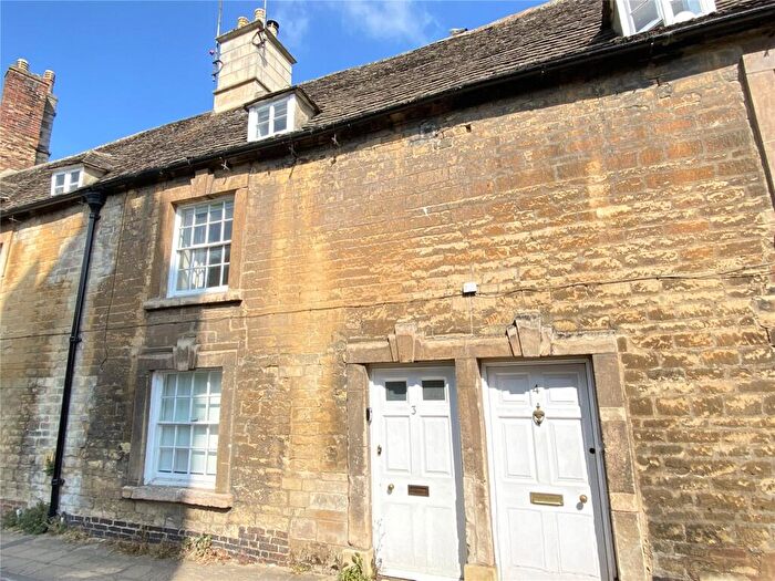 1 Bedroom Terraced House To Rent In St Georges Square, Stamford, PE9
