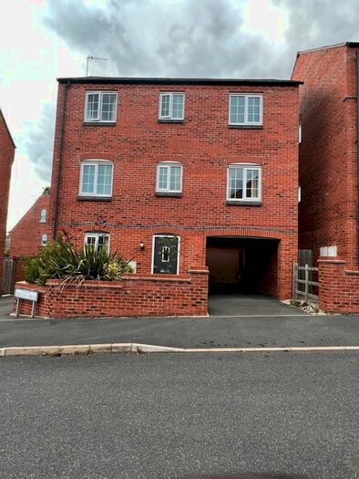 4 Bedroom Detached House To Rent In Bradgate Close, Narborough, Leicester, LE19