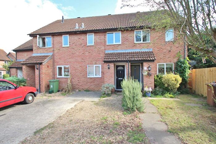 2 Bedroom Terraced House To Rent In Lindsay Drive, Abingdon, OX14