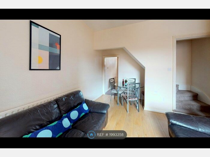 4 Bedroom Terraced House To Rent In Jarrom Street, Leicester, LE2