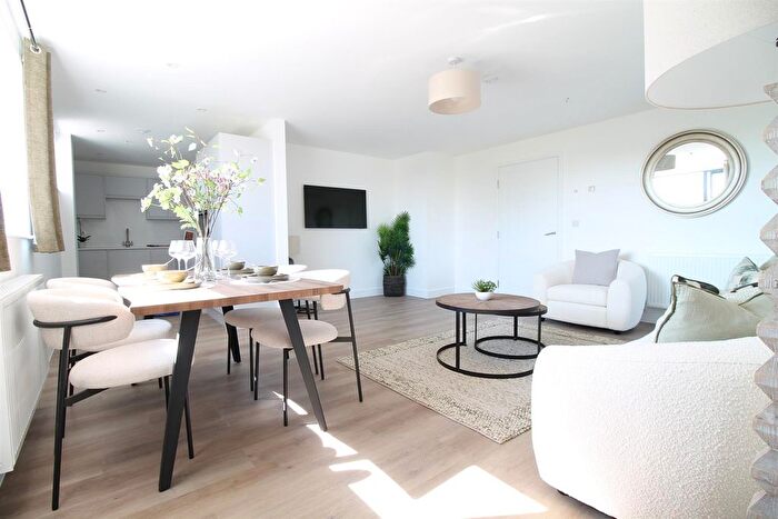 2 Bedroom Flat To Rent In Severn House, Old Gloucester Road, Hambrook, Bristol, BS16