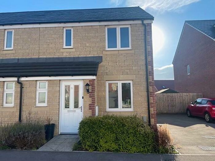 3 Bedroom Semi-Detached House To Rent In Gainey Gardens, Chippenham, SN15
