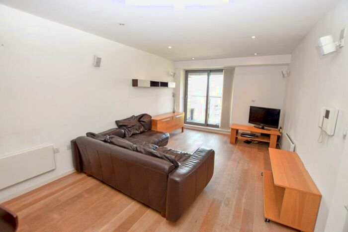 1 Bedroom Apartment To Rent In Castlegate, Chester Road, Castlefield, Manchester, M15