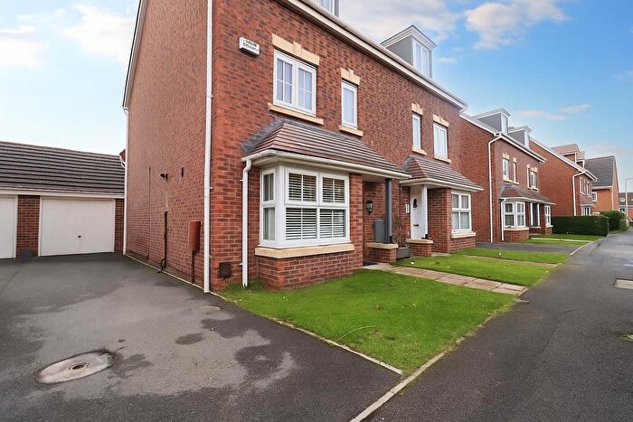 4 Bedroom Semi Detached House For Sale In Hilden Park, Ingleby Barwick, Stockton-On-Tees, TS17