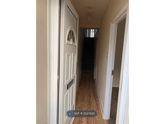 3 Bedroom Terraced House To Rent In Burnt Oak Terrace, Gillingham, ME7