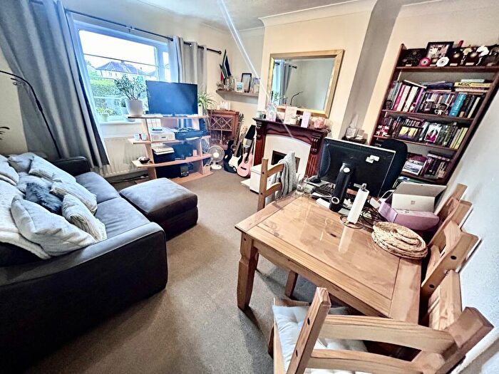 2 Bedroom Property To Rent In Northdown Close, HA4