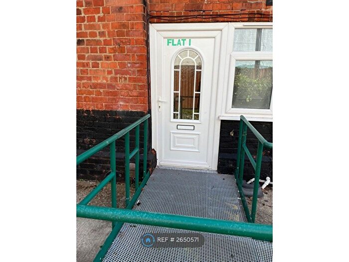 2 Bedroom Flat To Rent In Princes Avenue, Grimsby, DN31