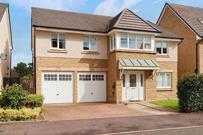5 Bedroom Detached Villa For Sale In Birchtree Road, Bishopton, PA7