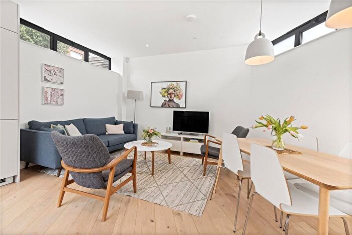 4 Bedroom End Of Terrace House To Rent In Cavendish Road, London, SW12