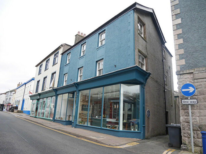 2 Bedroom Apartment To Rent In Queen Street, Ulverston, LA12