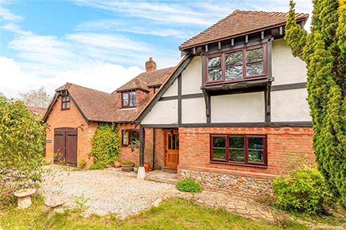4 Bedroom Detached House For Sale In Burnt Hill, Yattendon, Thatcham, Berkshire, RG18