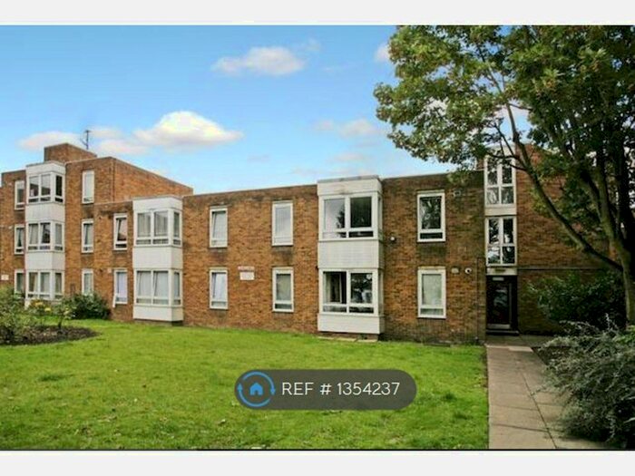 1 Bedroom Flat To Rent In Icough Court, London, SE3