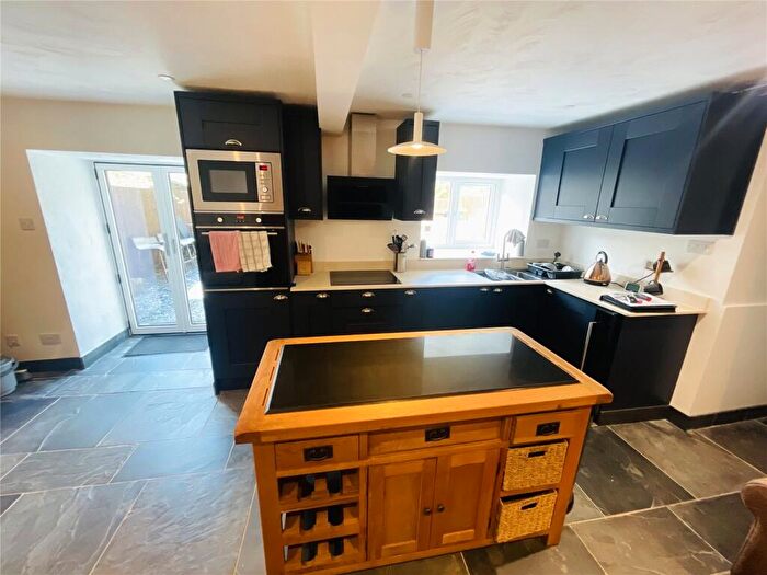 3 Bedroom End Of Terrace House For Sale In Caernarfon Road, Beddgelert, Caernarfon, Gwynedd, LL55