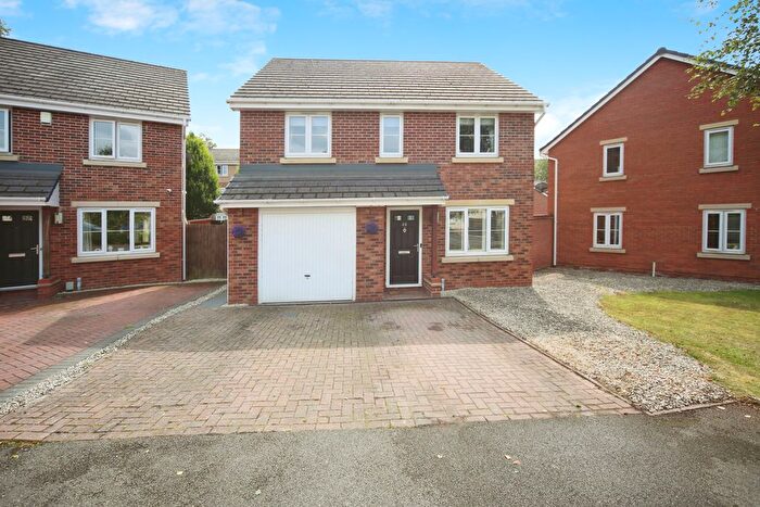 4 Bedroom Detached House To Rent In Golden Orchard, Halesowen, B62