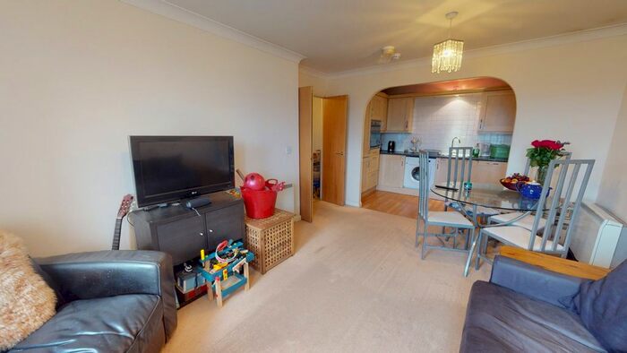 1 Bedroom Flat For Sale In London Road, London, SW16