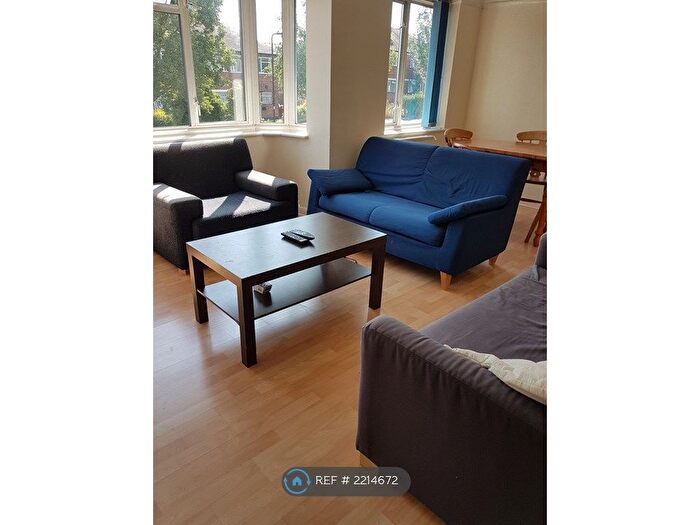 3 Bedroom Maisonette To Rent In Cavendish Avenue, London, W13