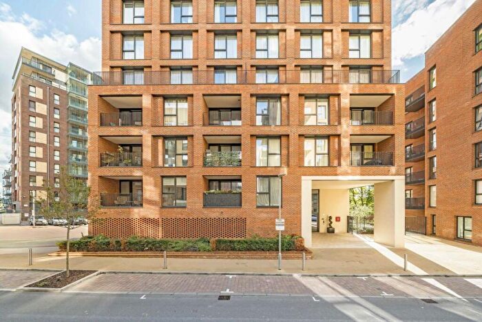1 Bedroom Flat For Sale In Shearwater Drive, London, NW9