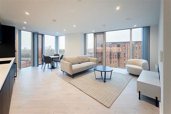 2 Bedroom House To Rent In Vista River Gardens, Trinity Way, M3