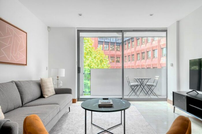 2 Bedroom Flat To Rent In West End, WC2H