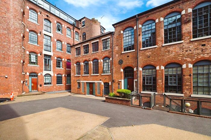 1 Bedroom Flat For Sale In Roden Street, Nottingham, Nottinghamshire, NG3