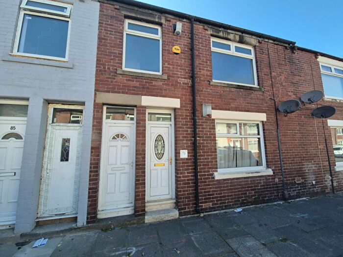 3 Bedroom Flat To Rent In Collingwood Street, Hebburn, Tyne And Wear, NE31