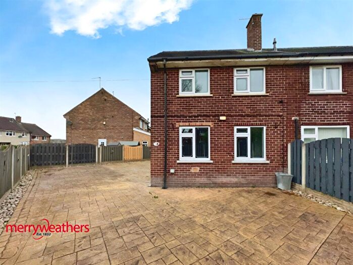 3 Bedroom End Of Terrace House To Rent In Robinets Road, Wingfield, Rotherham, S61