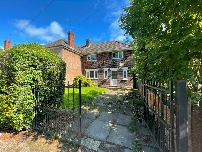 Houses for sale in Edinburgh Avenue, WS2, West Midlands