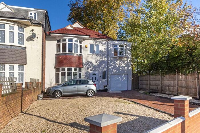 4 Bedroom Property To Rent In Leigham Court Road, London, SW16