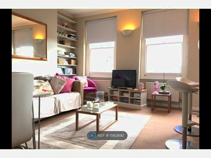 1 Bedroom Flat To Rent In Floor, London, W14