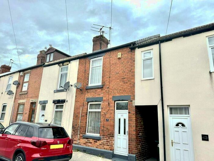 2 Bedroom House To Rent In Wadsworth Road, Bramley, Rotherham, S66