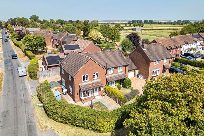 3 Bedroom Semi-Detached House For Sale In Small Street, Chirton, SN10