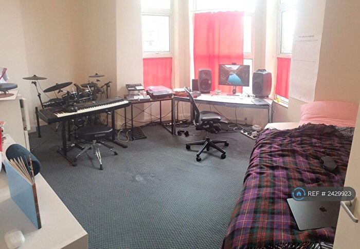 1 Bedroom Flat To Rent In Lordship Road, London, N16