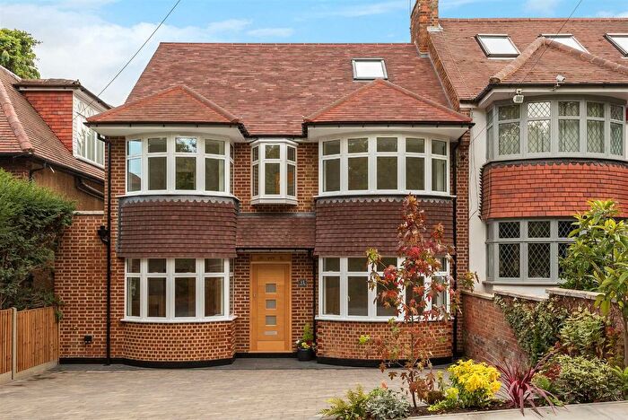 4 Bedroom Semi Detached House To Rent In Coppice Walk, Totteridge, N20