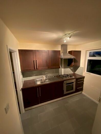 2 Bedroom Flat To Rent In Horsebridge Road, Blackpool, FY3