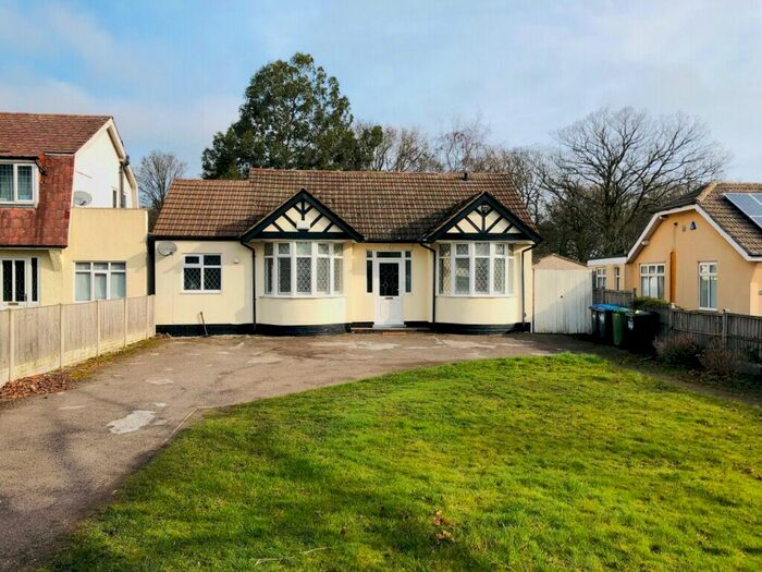 3 Bedroom Detached Bungalow To Rent In Rugby Road, Binley Woods, Coventry, CV3